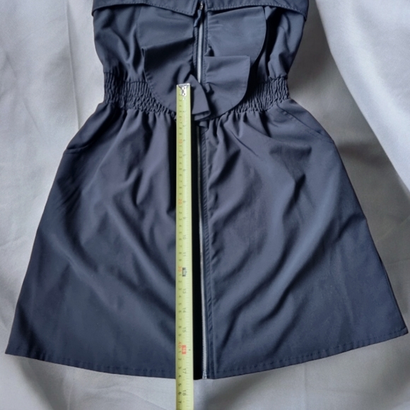 3/$40 Sale! Level 33 Seamless Collection of Toronto Front Ruffle & Zipper Dress - Picture 7 of 10